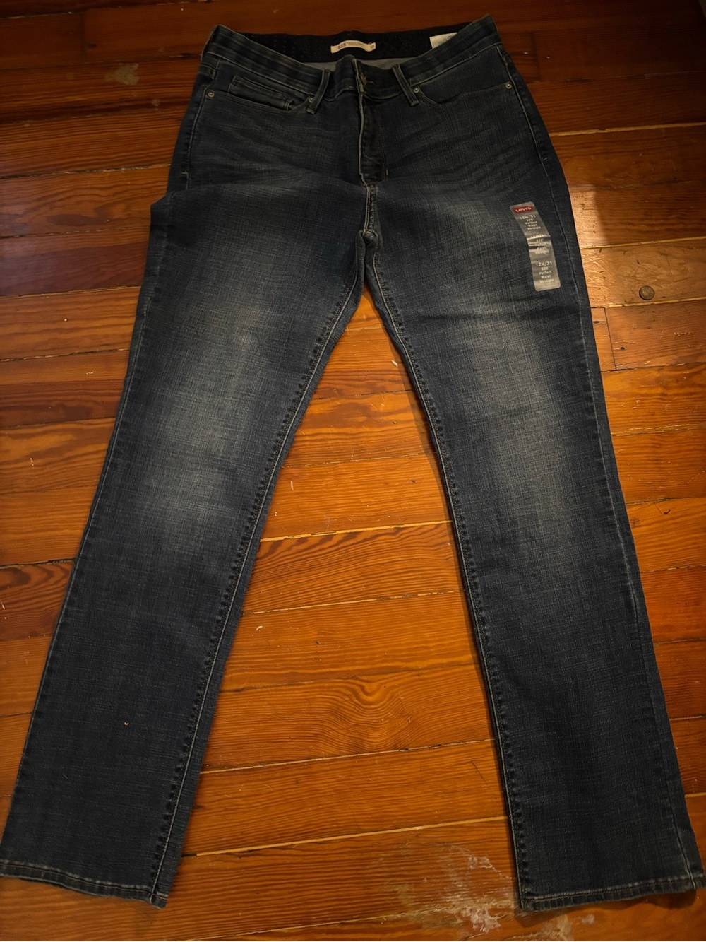 New 525 America Straight Leg Jeans in Faded Blue